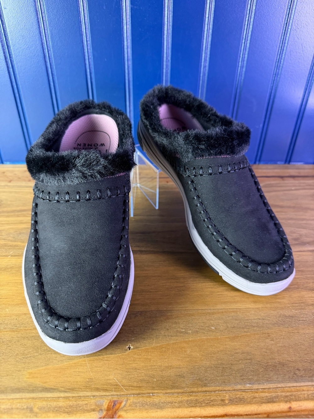 NIB Ryka Arrow Mule Black Faux Fur Suede Comfort Clogs Women’s 5